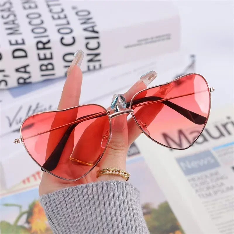 Fashion Heart Shaped Metal Sun - Street Fashion Vintage review and price