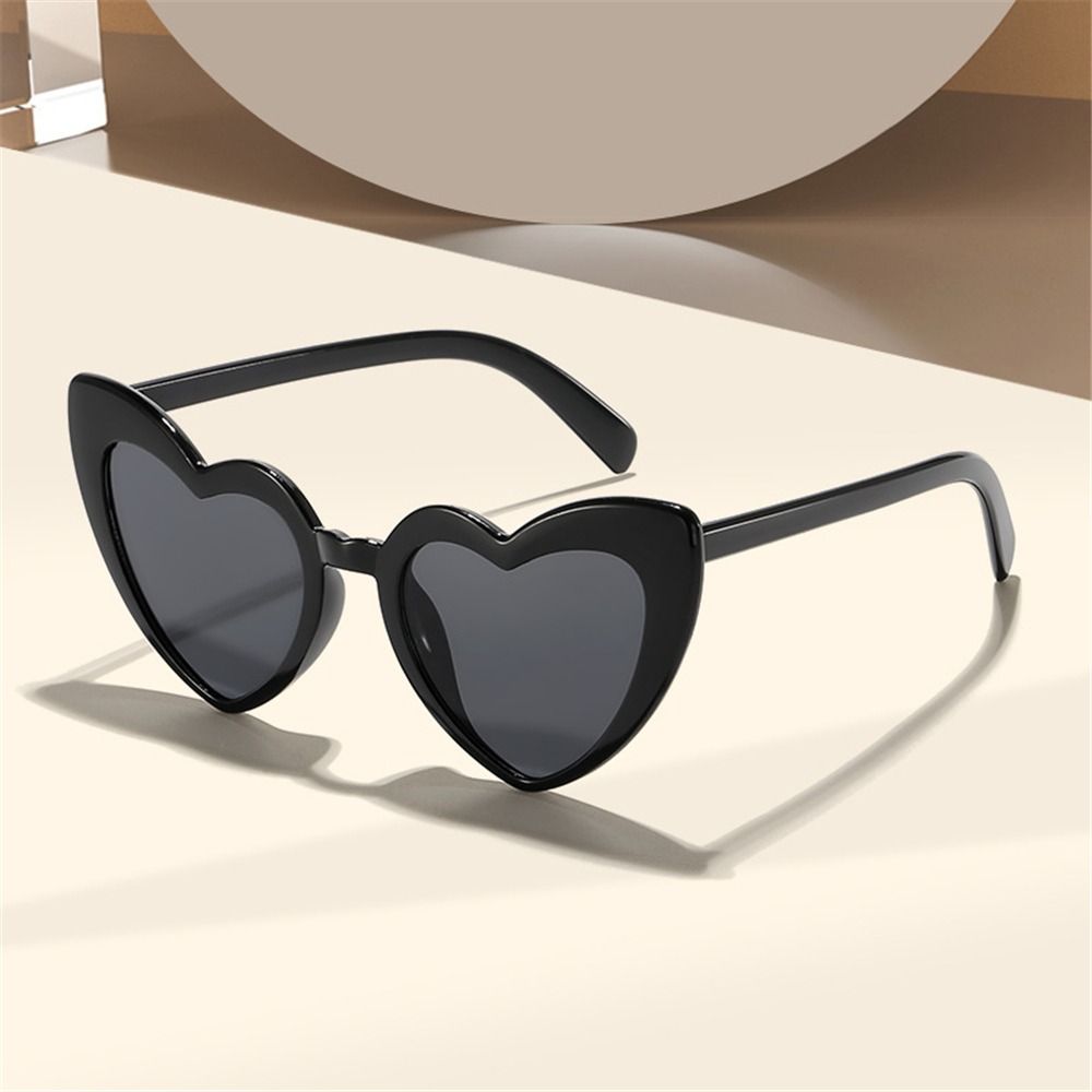 UV Protection Heart-Shaped Sun - Street Fashion Vintage review and price